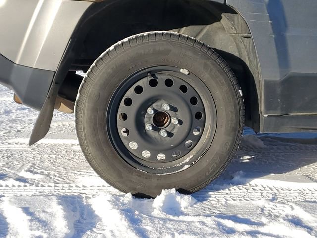 Used 2013 Jeep Patriot Sport image 5