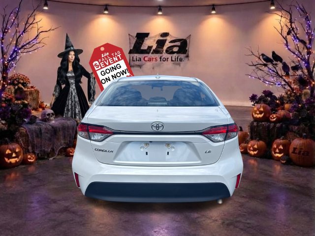Used 2025 Toyota Corolla LE FWD image 4