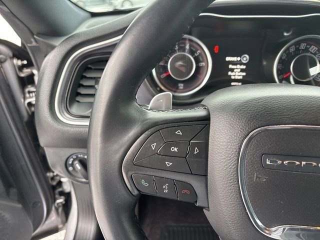 Used 2016 Dodge Challenger SXT w/ Super Sport Group (SS/T) image 17