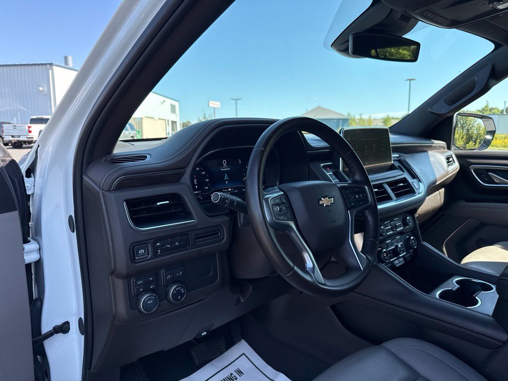 Used 2024 Chevrolet Suburban LT AWD/4WD image 26