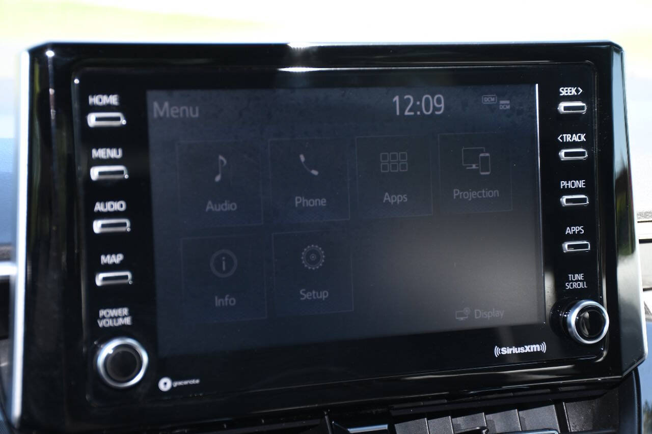 Used 2021 Toyota Corolla SE w/ Carpet Mat Package (TMS) FWD image 34