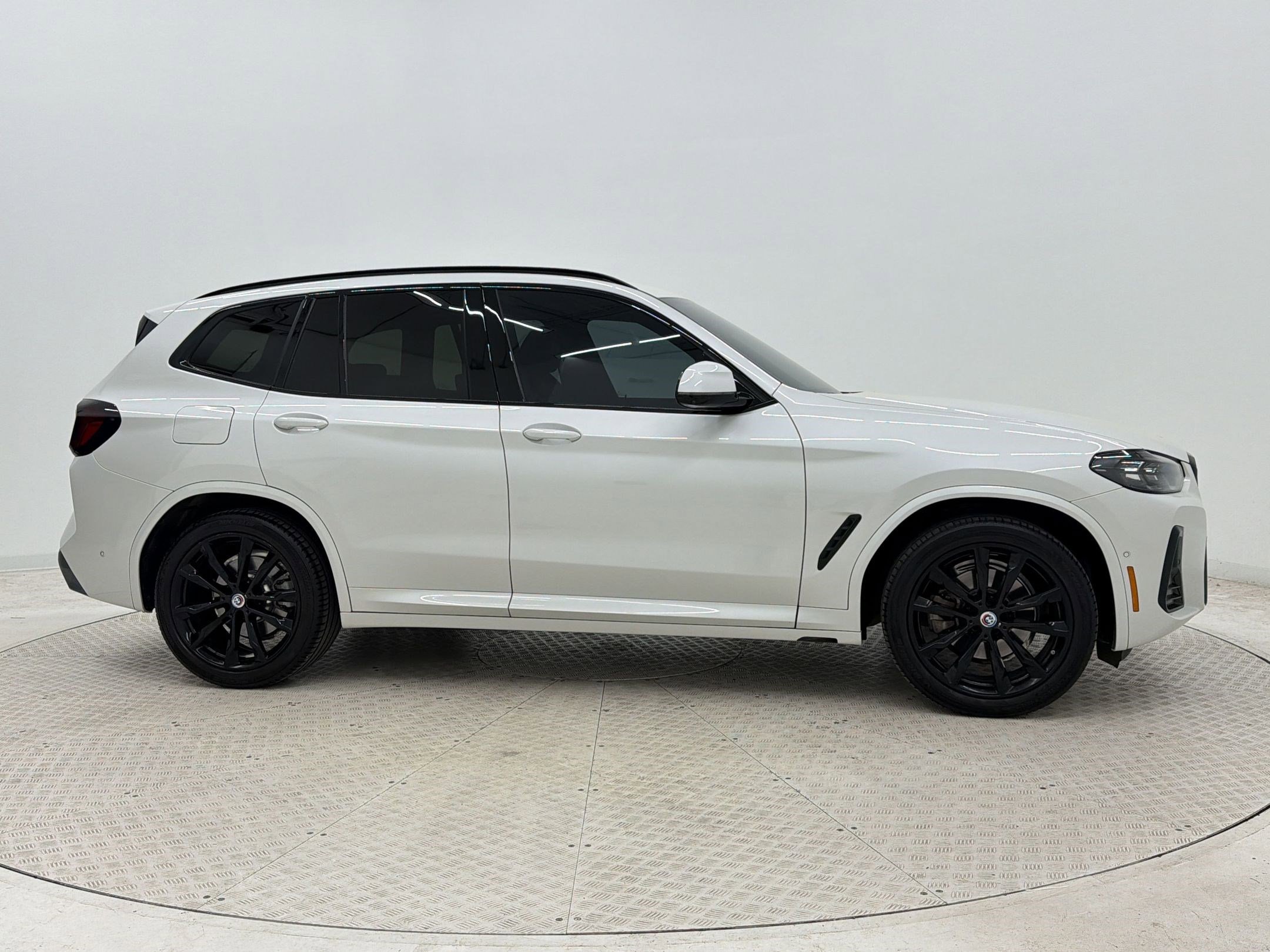 Certified 2023 BMW X3 sDrive30i w/ M Sport Package image 8
