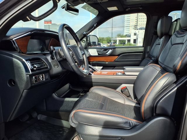 Certified 2023 Lincoln Navigator L Black Label AWD/4WD image 4