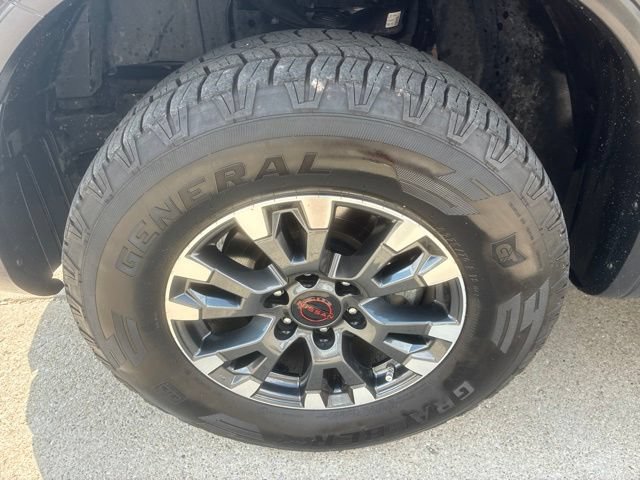 Used 2024 Nissan Titan PRO-4X w/ Pro-4x Utility Package AWD/4WD image 16