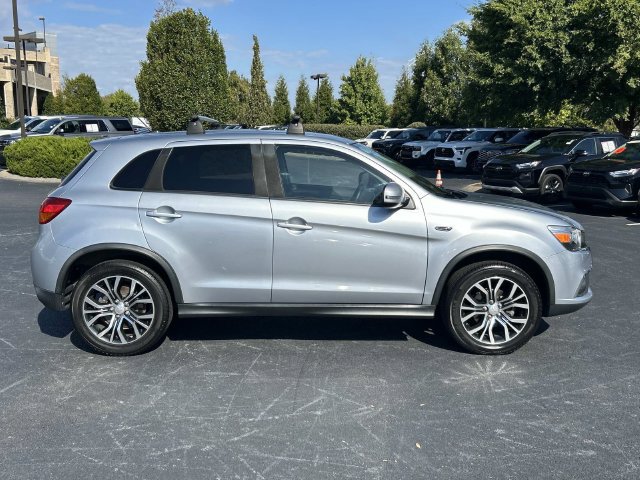Used 2016 Mitsubishi Outlander Sport SE AWD/4WD image 3