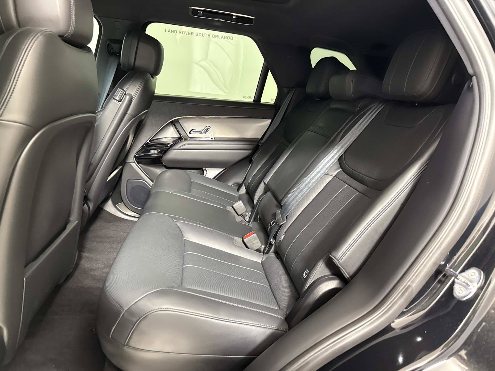 Used 2023 Land Rover Range Rover Sport SE AWD/4WD image 14