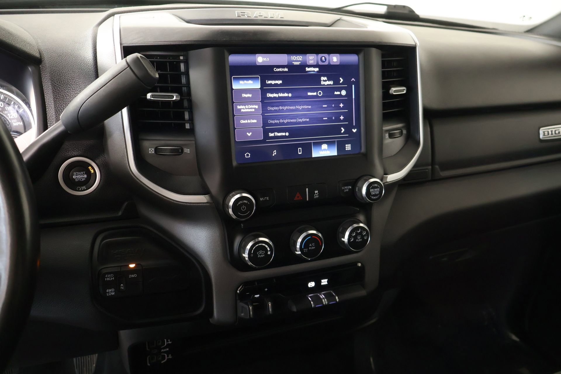 Used 2024 RAM 3500 Big Horn AWD/4WD image 5