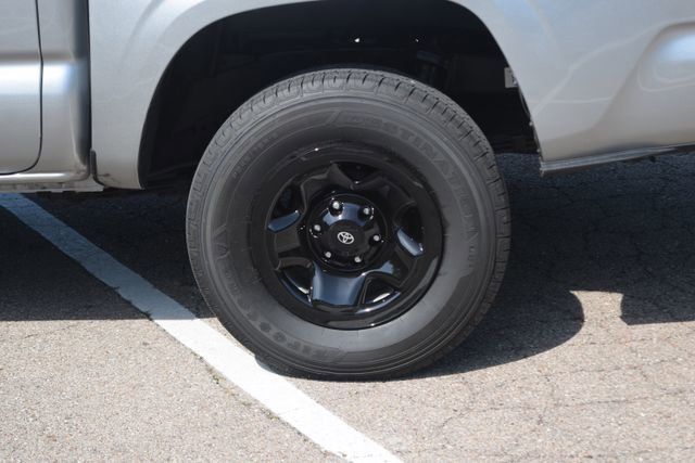 Used 2023 Toyota Tacoma SR AWD/4WD image 27