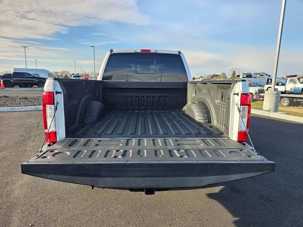 Used 2019 Ford F250 Lariat w/ Lariat Value Package image 11