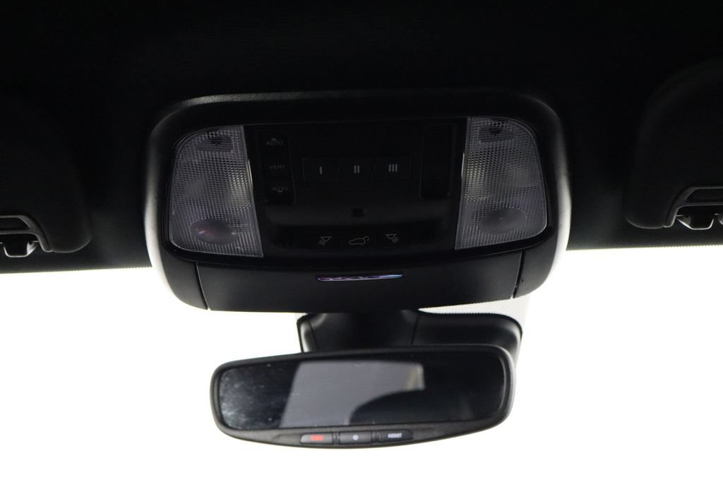Used 2023 Dodge Durango GT RWD image 27