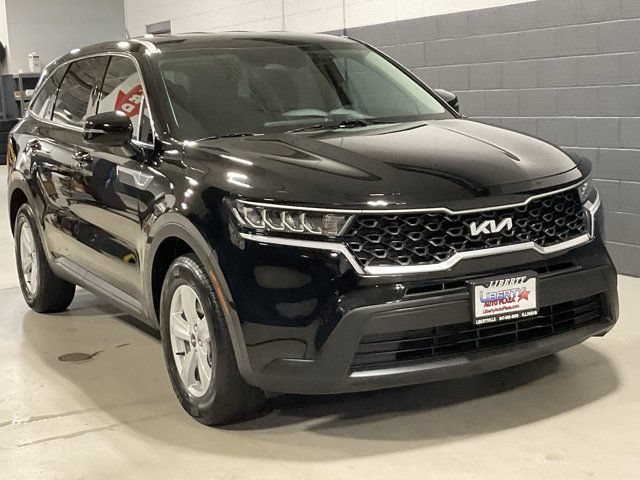 Used 2023 Kia Sorento LX FWD image 28