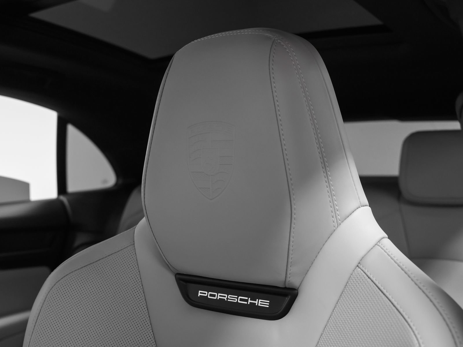 New 2026 Porsche Macan 4 Electric AWD/4WD image 52