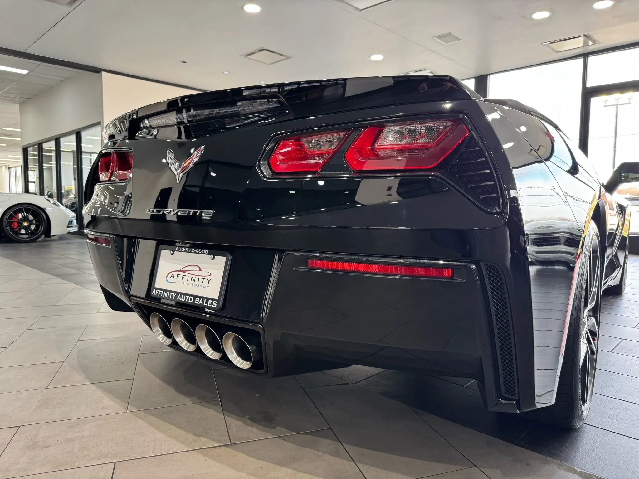 Used 2017 Chevrolet Corvette Stingray Convertible w/ Battery Protection Package image 6