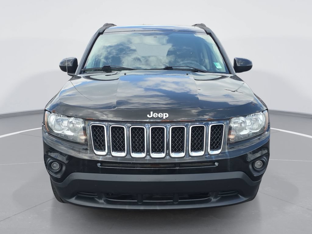 Used 2015 Jeep Compass 4WD image 10