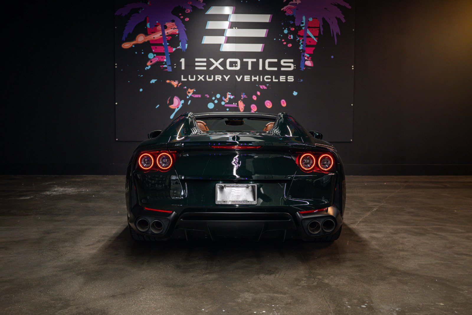 Used 2022 Ferrari 812 GTS RWD image 5