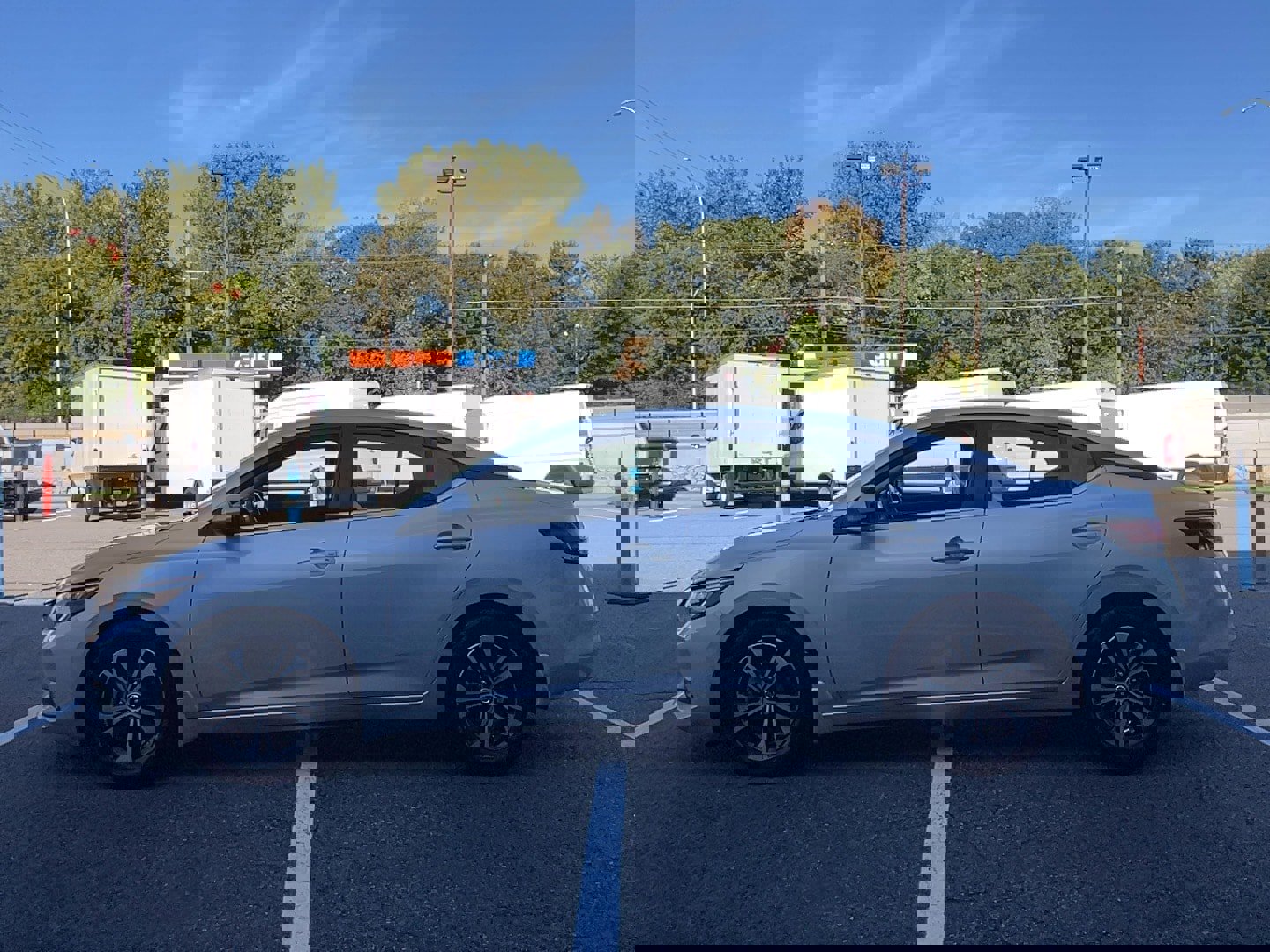 Used 2022 Nissan Sentra SV image 4