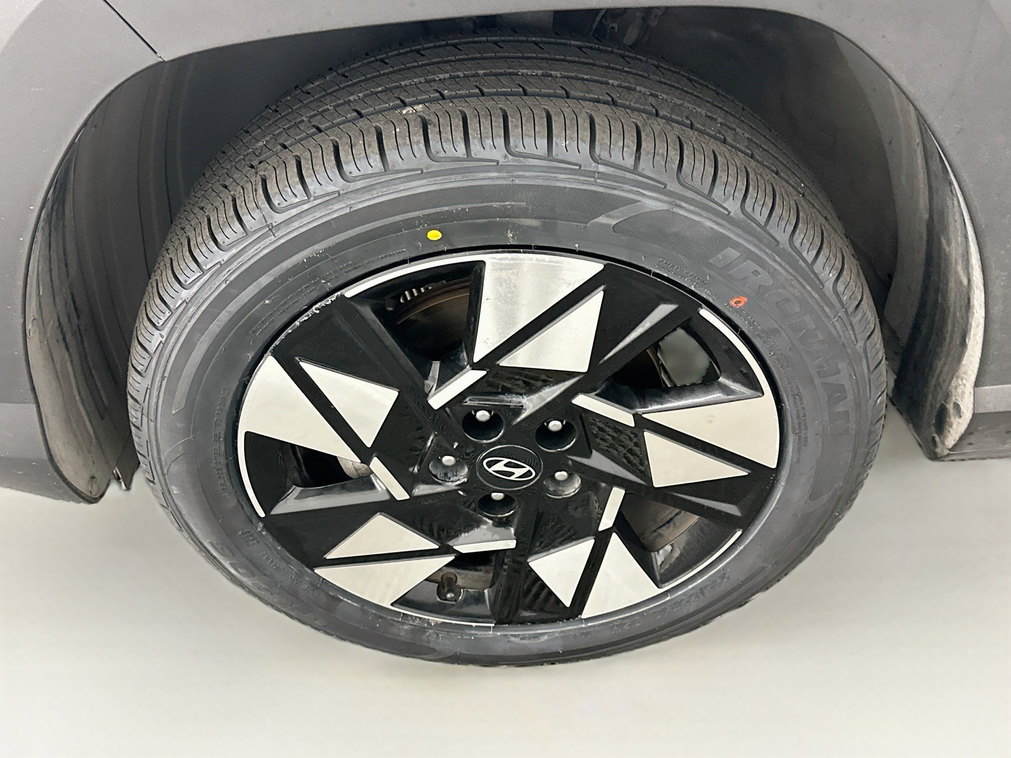 Used 2025 Hyundai Kona SEL AWD/4WD image 11