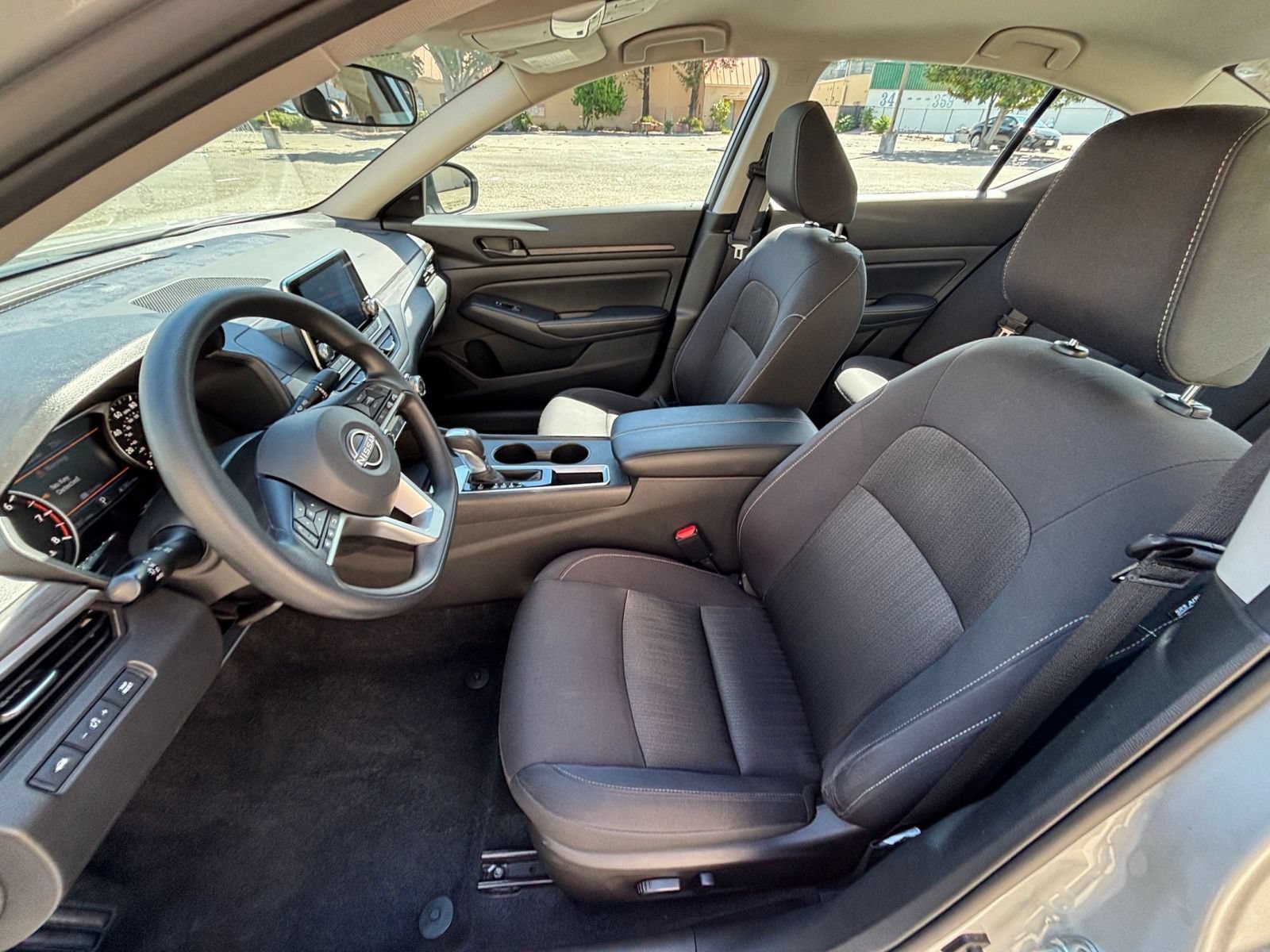Used 2026 Nissan Altima 2.5 SV FWD image 22
