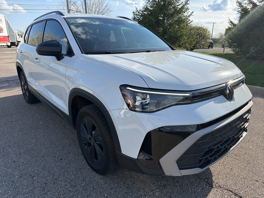 Used 2025 Volkswagen Taos S FWD image 7