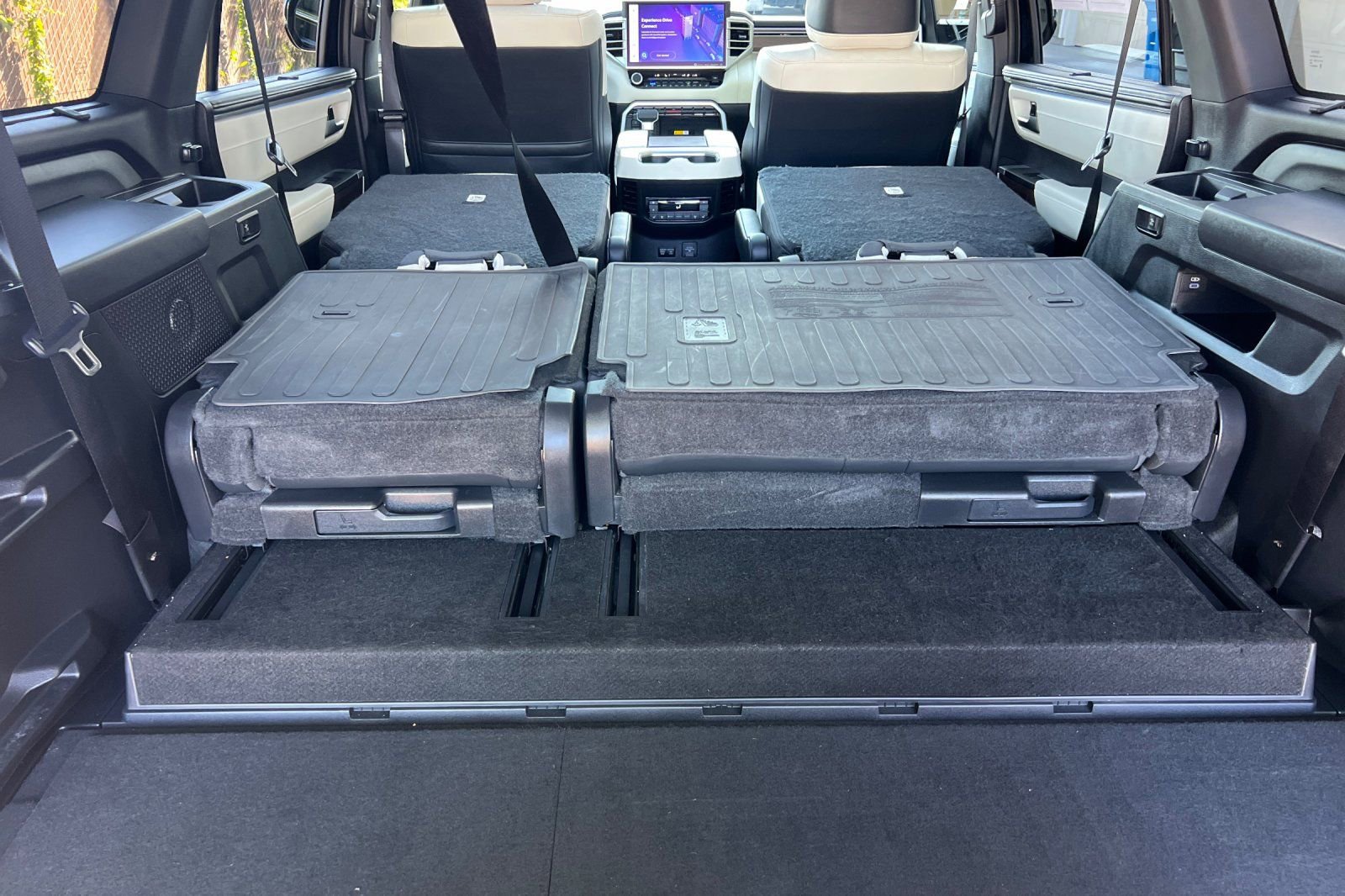 Used 2023 Toyota Sequoia Capstone image 16