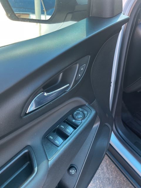 Used 2022 Chevrolet Equinox RS FWD image 13