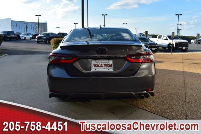 Used 2023 Toyota Camry SE FWD image 9