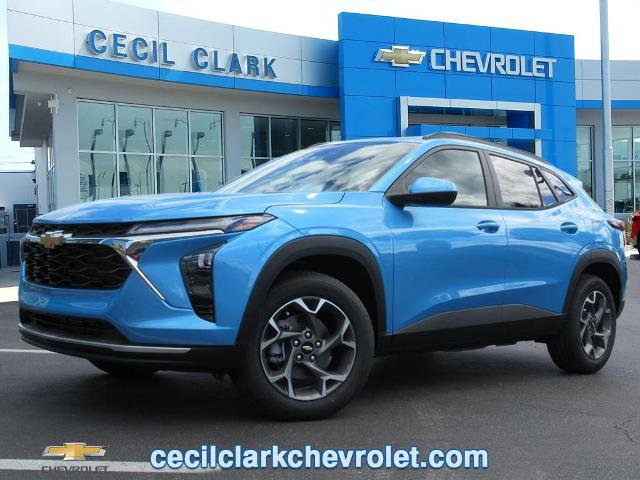 New 2026 Chevrolet Trax LT w/ Sunroof Package