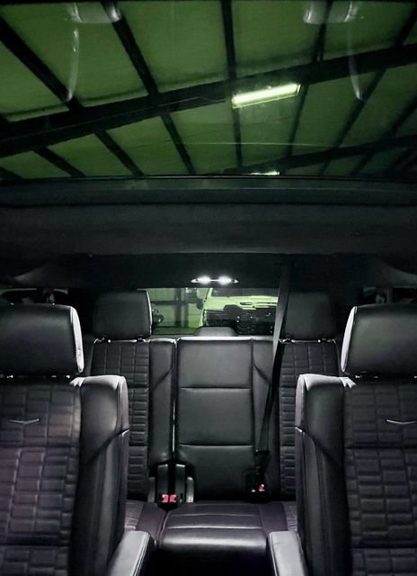 Used 2023 Cadillac Escalade ESV V w/ LPO, Floor Liner Package AWD/4WD image 16