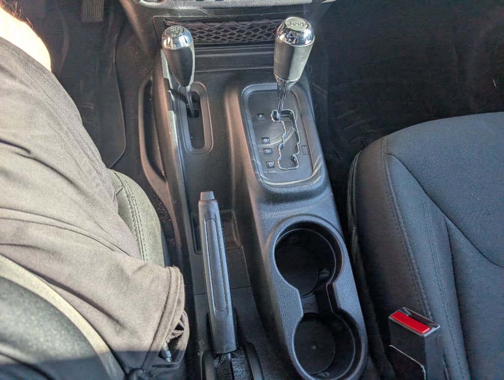 Used 2017 Jeep Wrangler Unlimited Sport w/ Quick Order Package 24S image 13