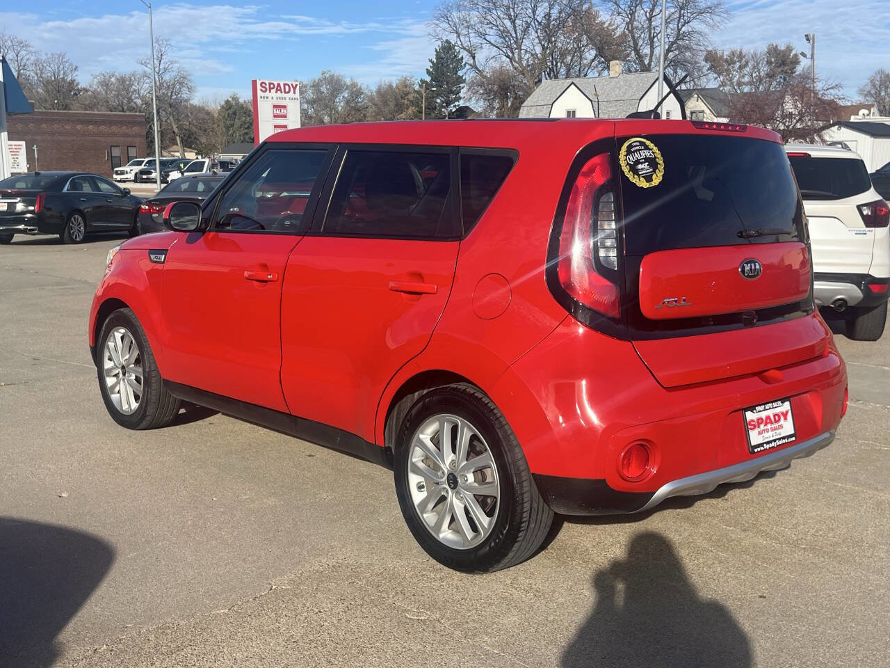 Used 2018 Kia Soul + FWD image 5