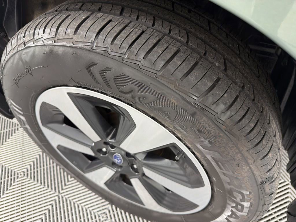 Used 2017 Subaru Forester 2.5i Premium w/ All-Weather Package image 10