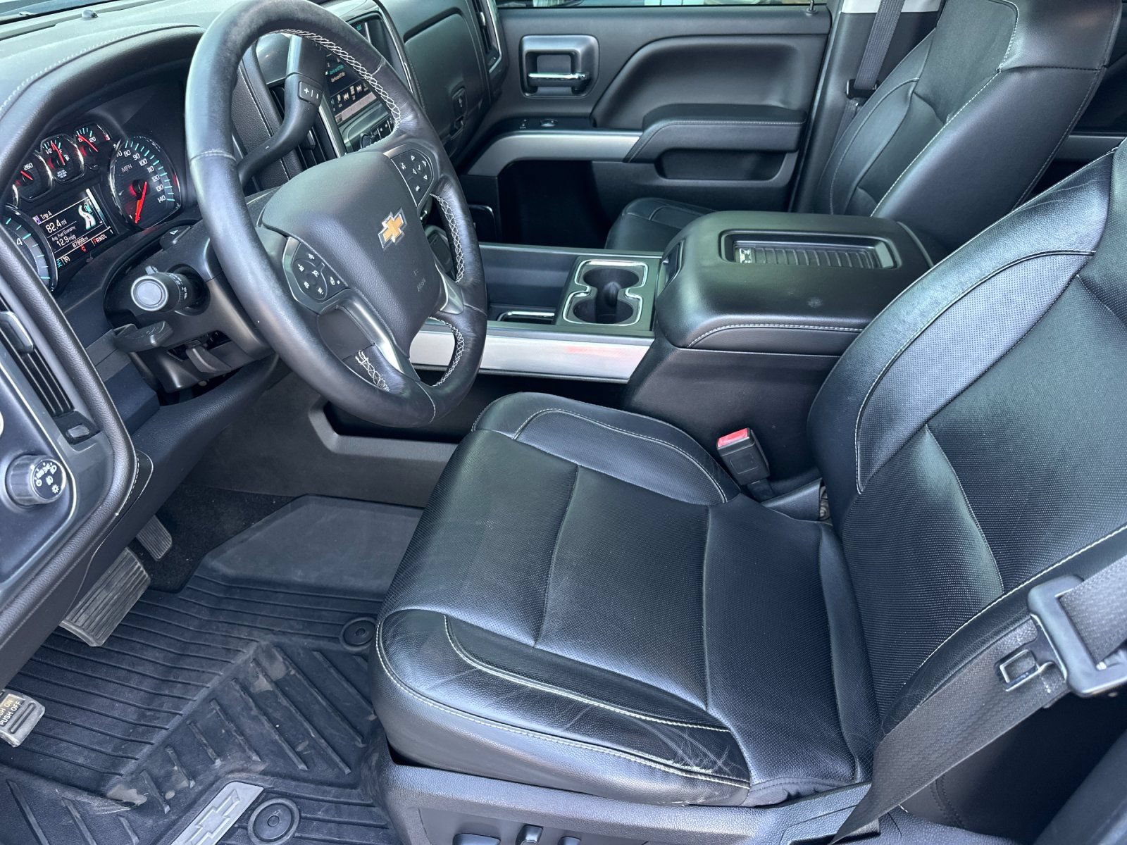 Used 2018 Chevrolet Silverado 2500 LTZ w/ Duramax Plus Package AWD/4WD image 9