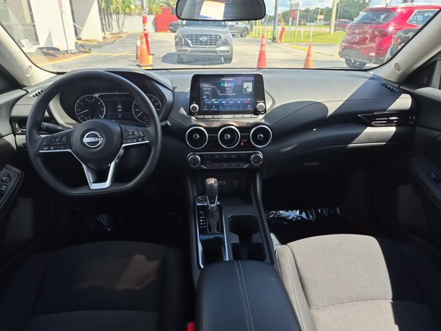 Used 2025 Nissan Sentra SV FWD image 22