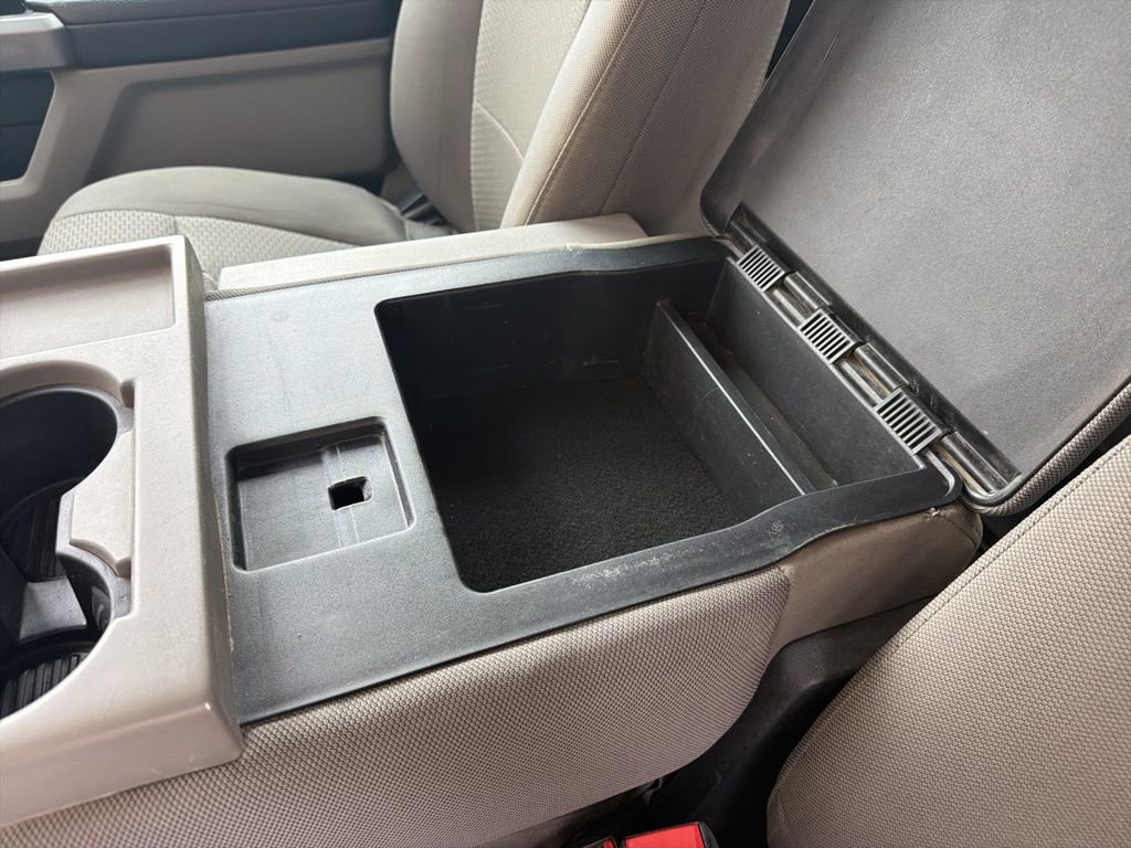 Used 2020 Ford F350 XLT w/ XLT Value Package image 32