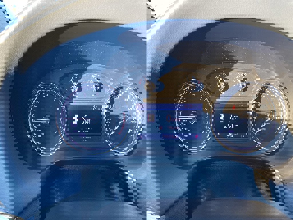 Used 2021 Buick Enclave Premium w/ Sun and Sites Package image 2