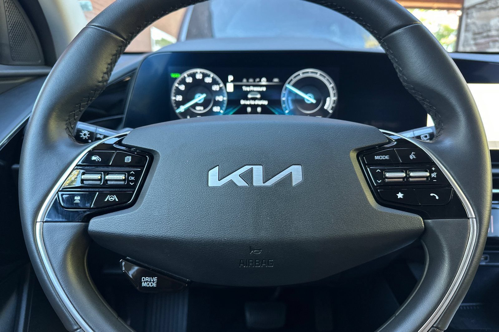 Used 2024 Kia Niro Wind FWD image 24