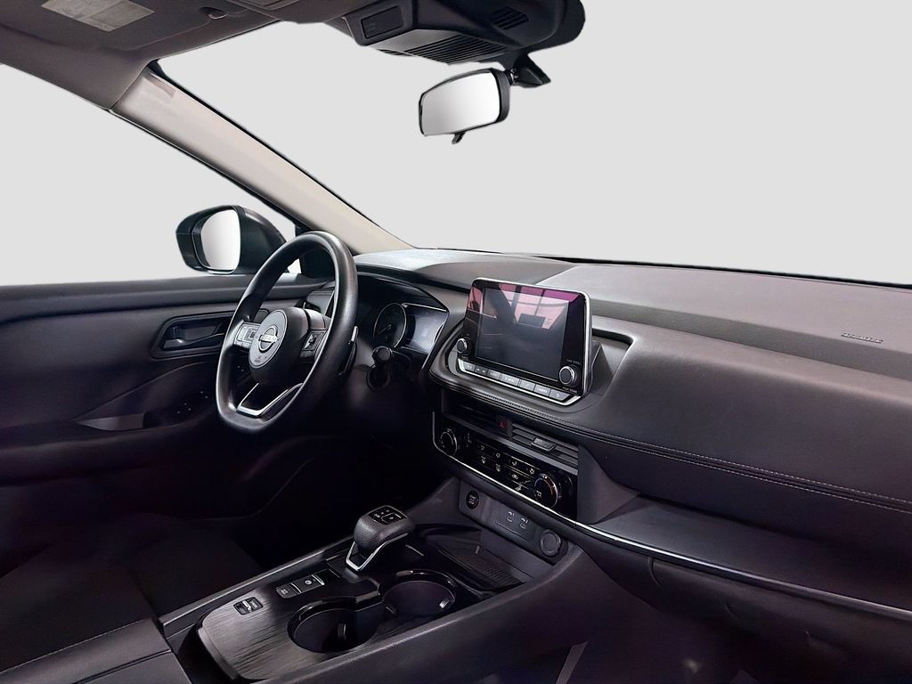 Used 2024 Nissan Rogue S FWD image 28