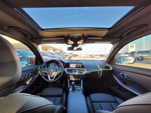 Used 2021 BMW 330i Sedan w/ Premium Package image 36