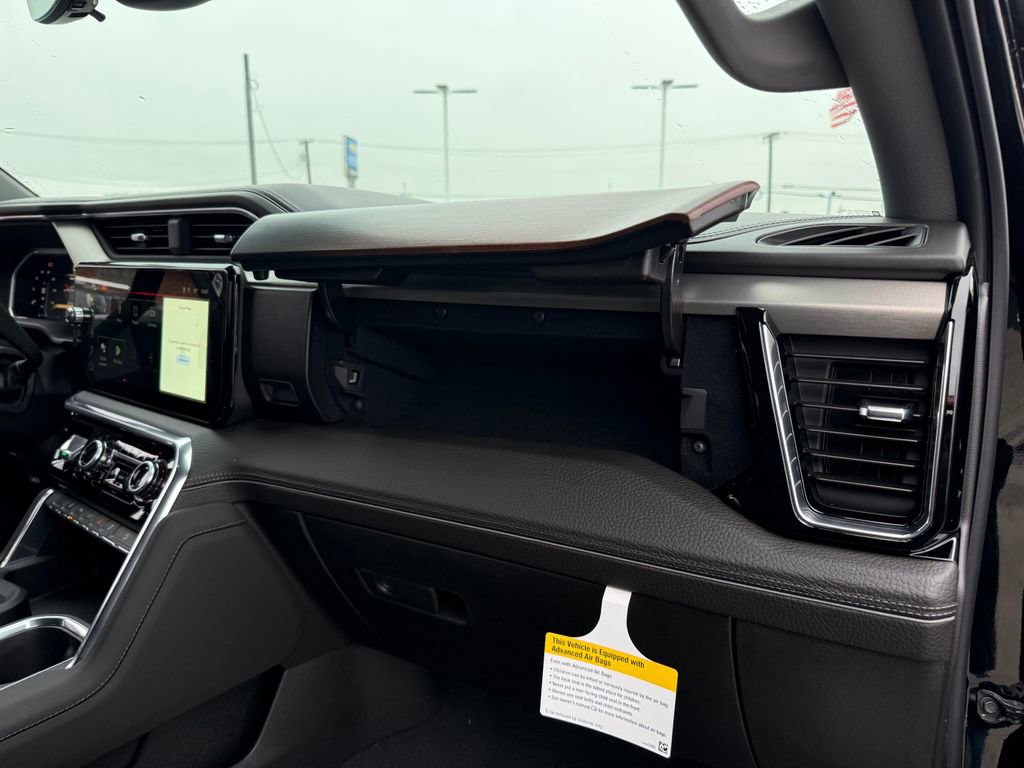 New 2026 GMC Sierra 3500 Denali w/ Denali Reserve Package image 27