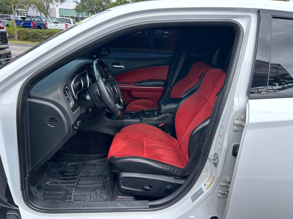 Used 2017 Dodge Charger R/T Scat Pack w/ Technology Group RWD image 15