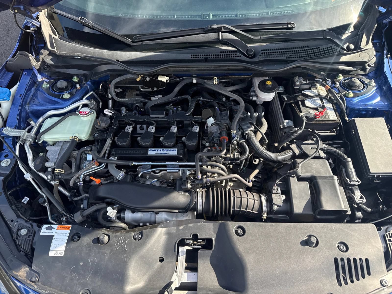 Used 2018 Honda Civic Sport image 11