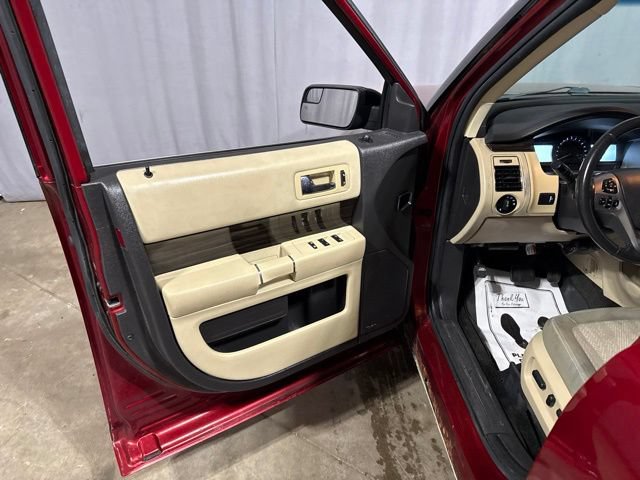 Used 2016 Ford Flex SEL AWD/4WD image 2