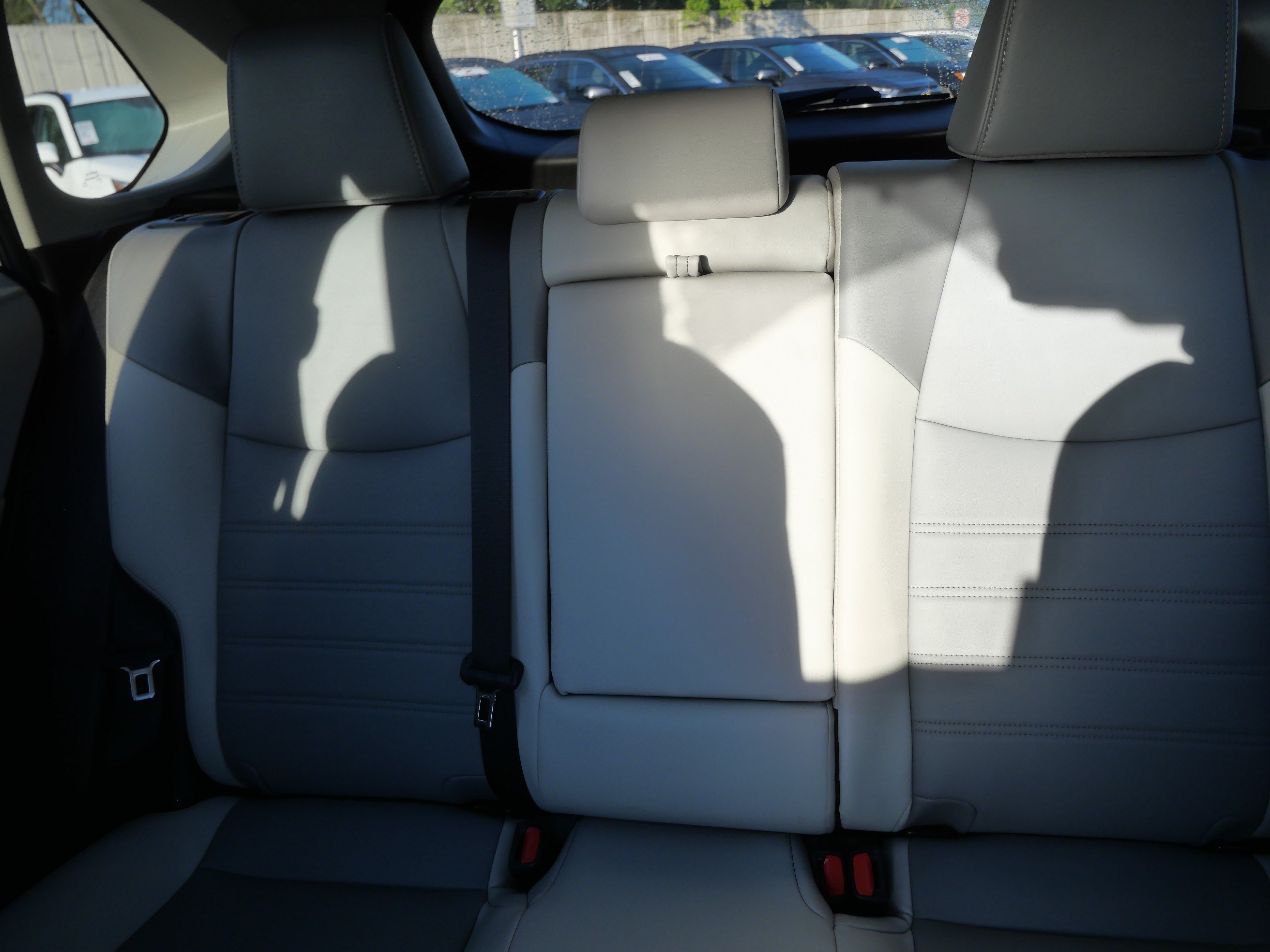 Certified 2021 Toyota RAV4 XLE Premium AWD/4WD image 14