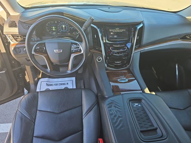 Used 2017 Cadillac Escalade Premium Luxury image 18