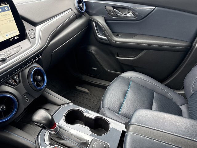 Used 2023 Chevrolet Blazer RS w/ Driver Confidence II Package image 28