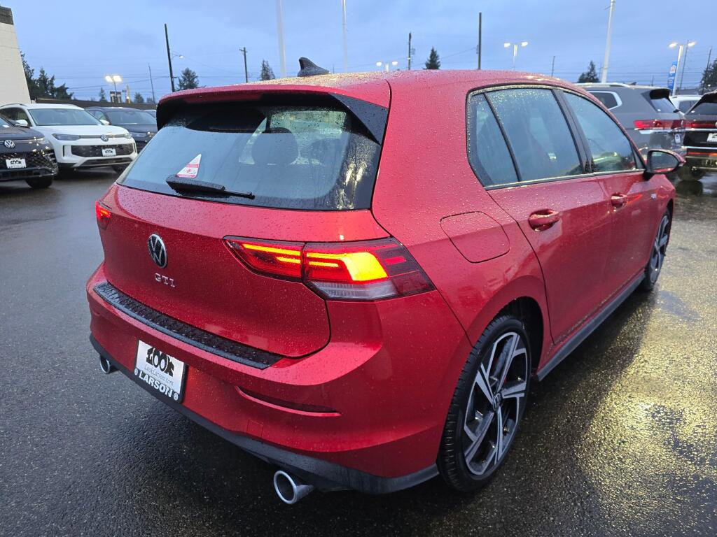 New 2026 Volkswagen GTI SE image 4