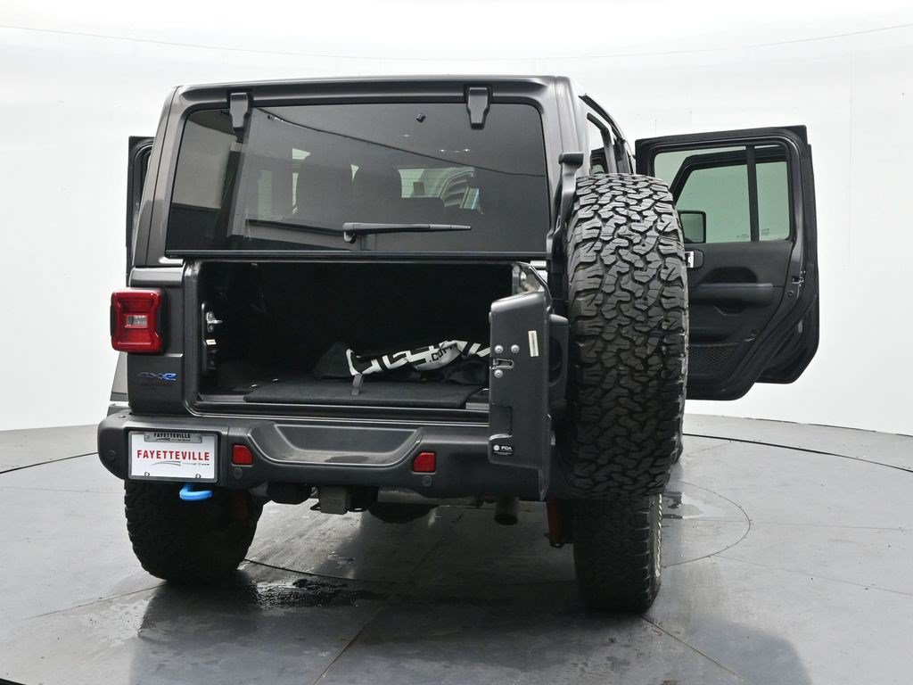 Used 2021 Jeep Wrangler Unlimited Rubicon 4xe w/ Steel Bumper Group AWD/4WD image 37