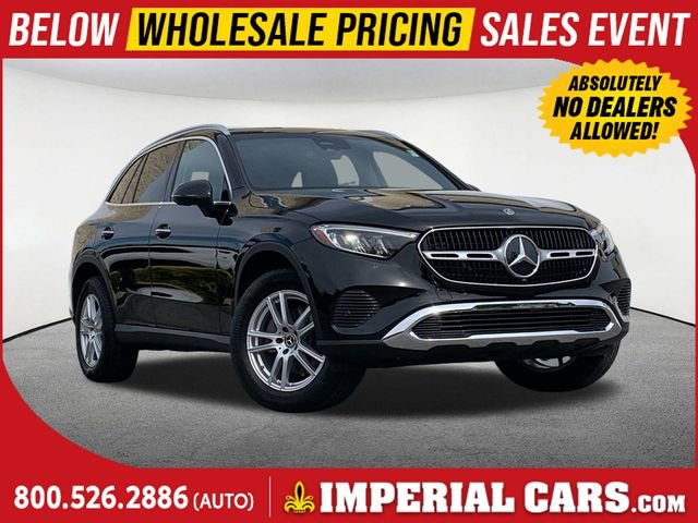 Used 2025 Mercedes-Benz GLC 300 4MATIC image 1