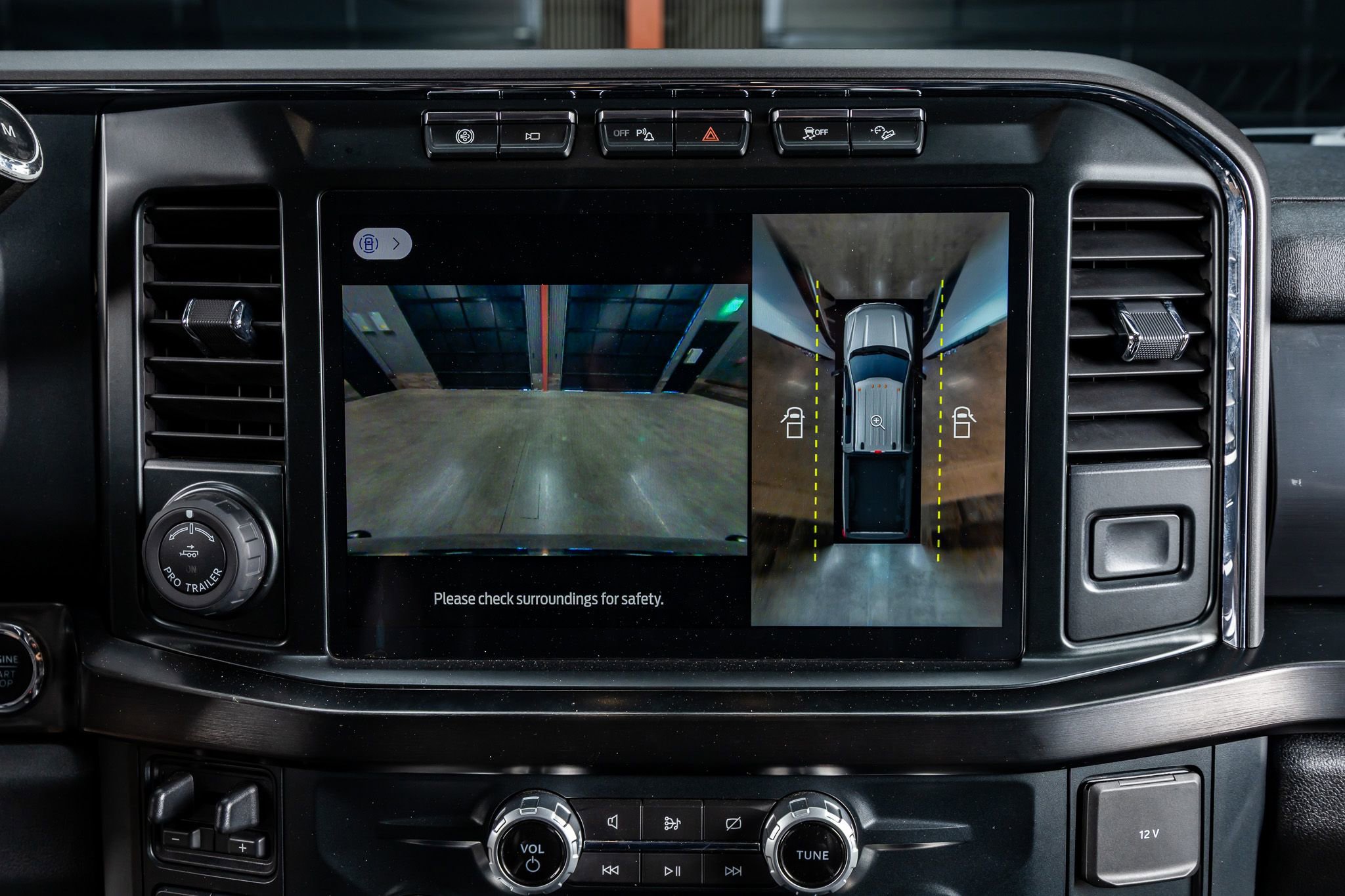 Used 2023 Ford F450 Lariat w/ Lariat Ultimate Package image 26