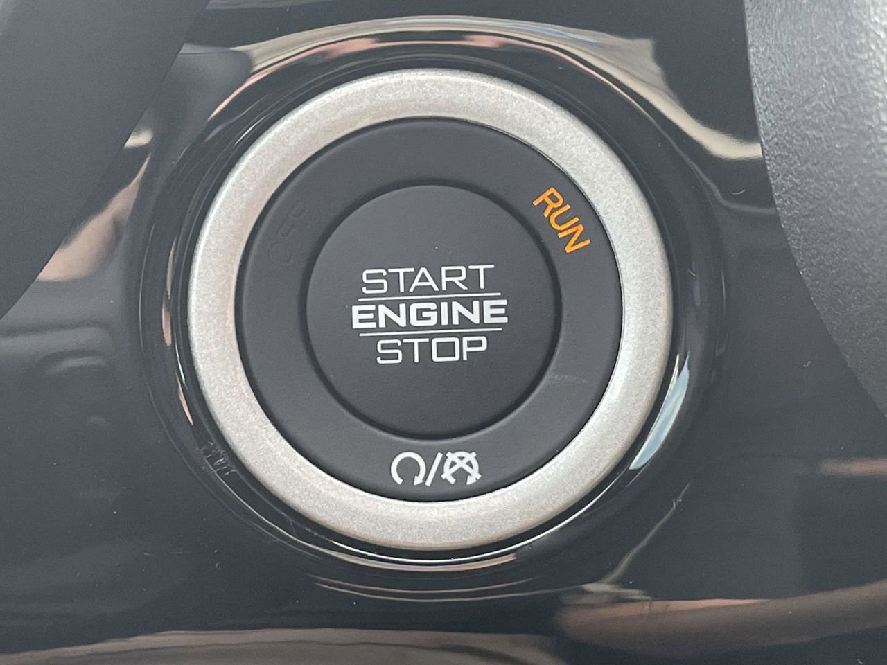 New 2026 RAM 1500 Laramie AWD/4WD image 20